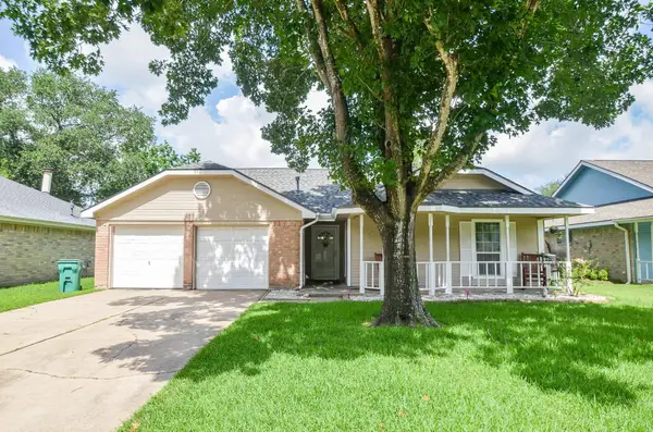 4318 Glen Avon Drive, Pasadena, TX 77505