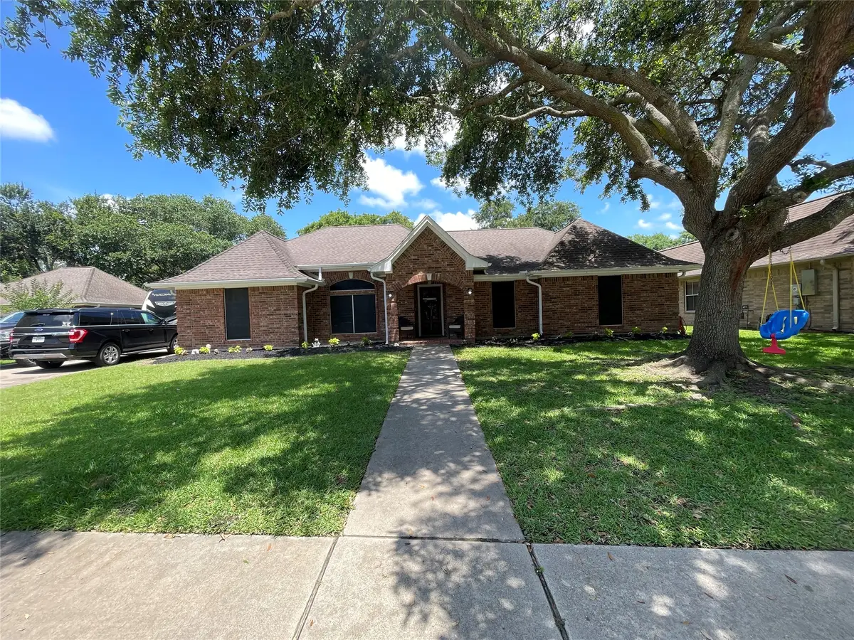 2110 Troon Drive, Alvin, TX 77511 - #1