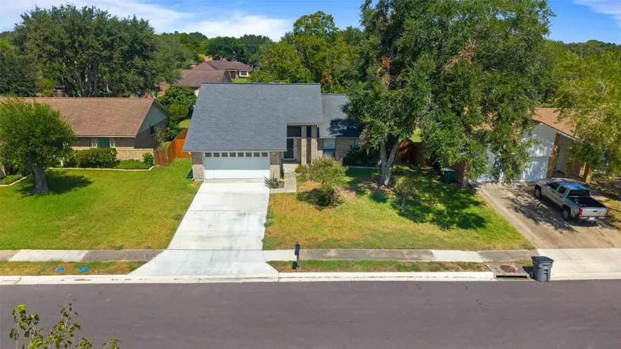 1205 Westwood Street, Victoria, TX 77901 - #2