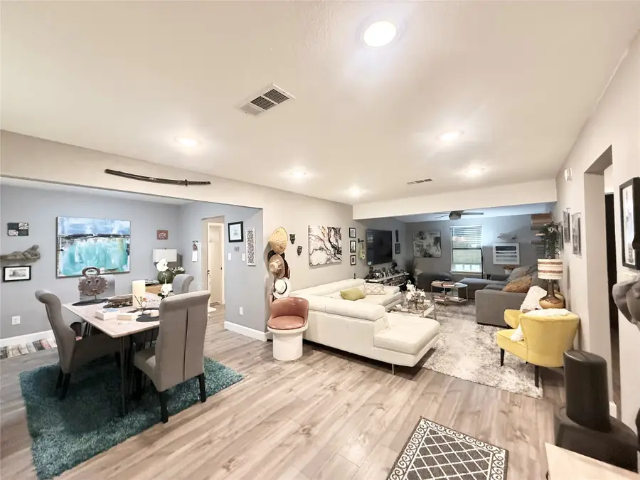 2043 Des Jardines Street, Houston, TX 77023 - #3