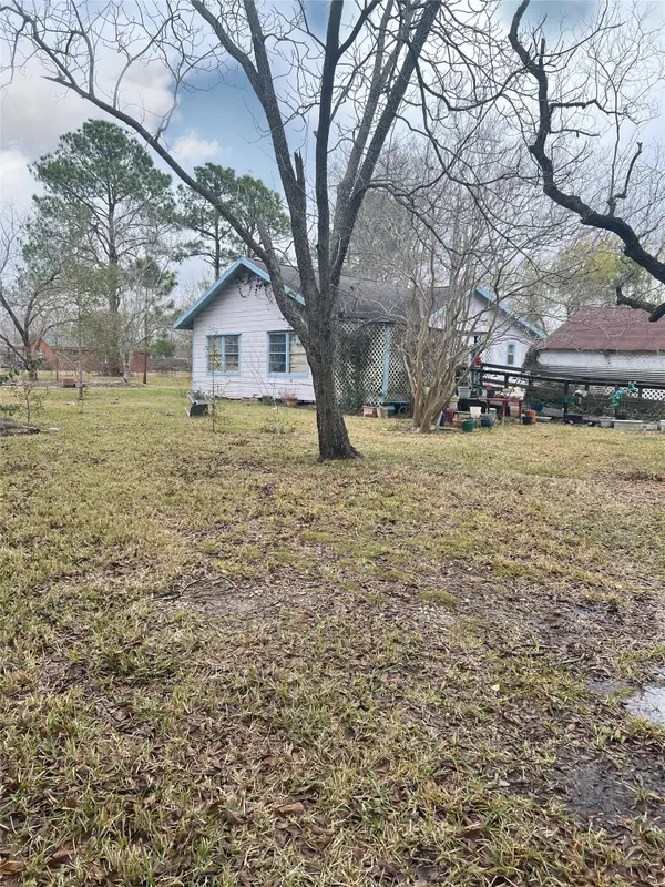 2913 Wagon Trail Road, Pearland, TX 77584