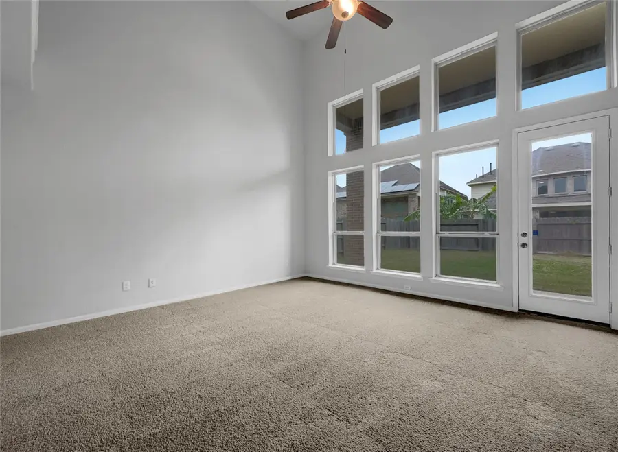 632 Kickapoo Court, Webster, TX 77598 - Image #3