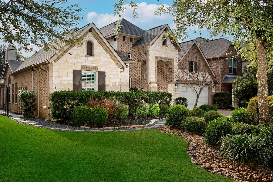 18 Estherwood, The Woodlands, TX 77354 - #2