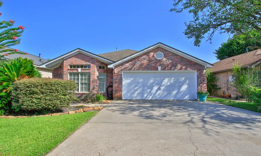 422 Cherry Laurel Drive, Tomball, TX 77375 - #2