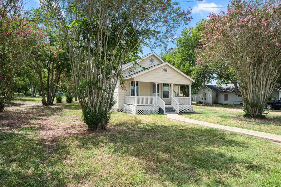 137 County Road 202, Weimar, TX 78962 - #3