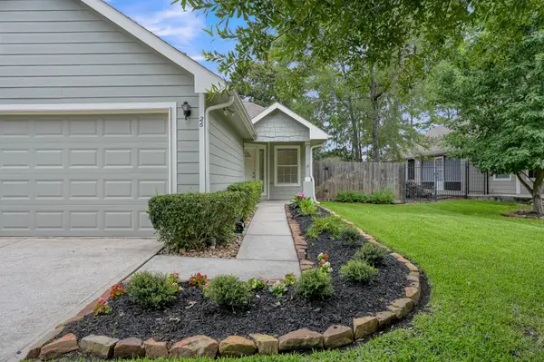 26 Greenwich Place, Conroe, TX 77384