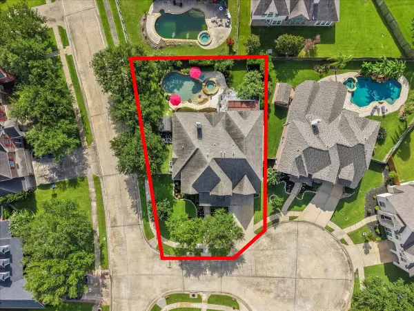 5602 Kingsfield Court, League City, TX 77573