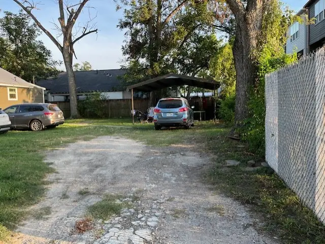 1611 Sylvester Road, Houston, TX 77009 - #3