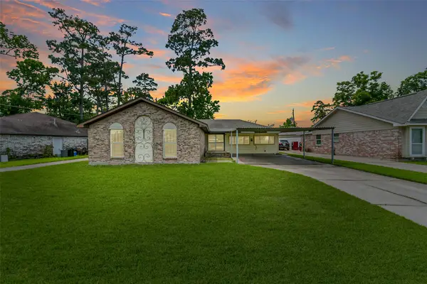 7903 Parkglen Drive, Houston, TX 77049