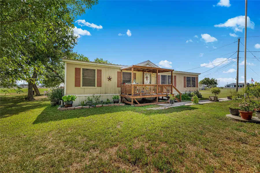 410 Nelson Avenue, Victoria, TX 77901 - #2