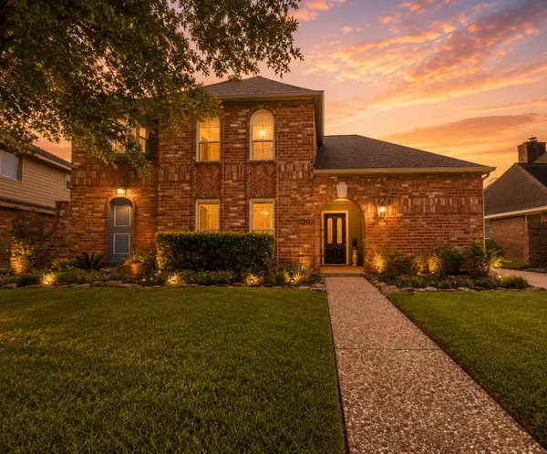 12511 Meadow Lake Drive, Houston, TX 77077