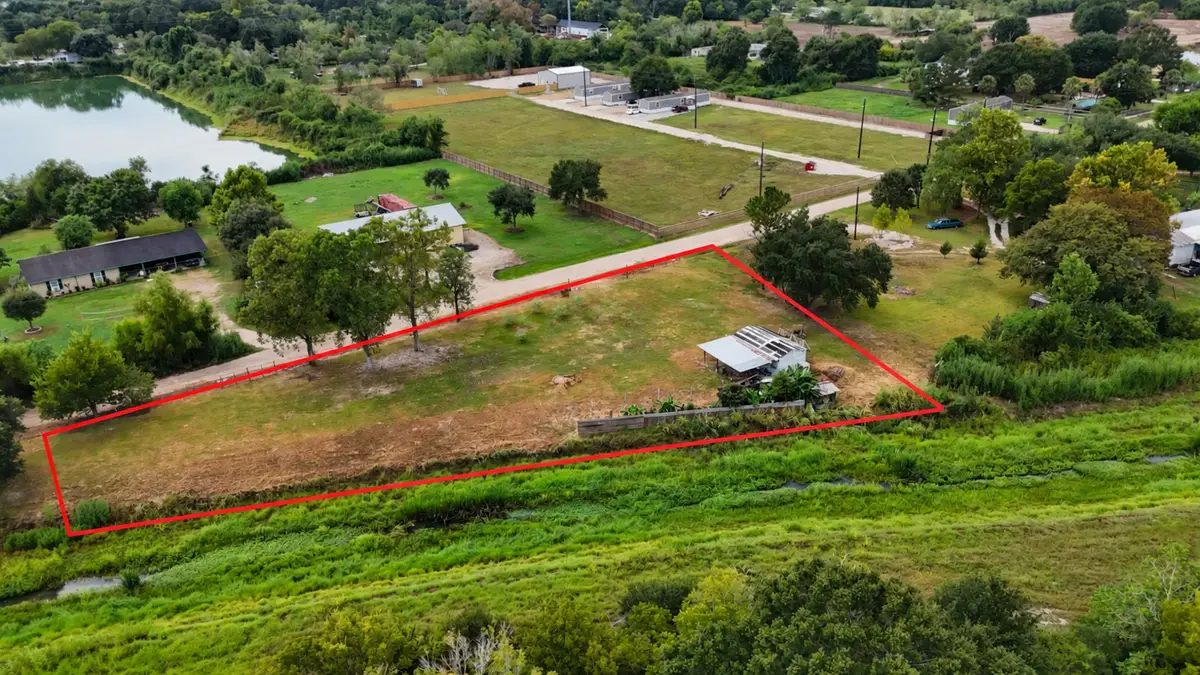 727 E Jasmine Street, Fresno, TX 77545 - #1