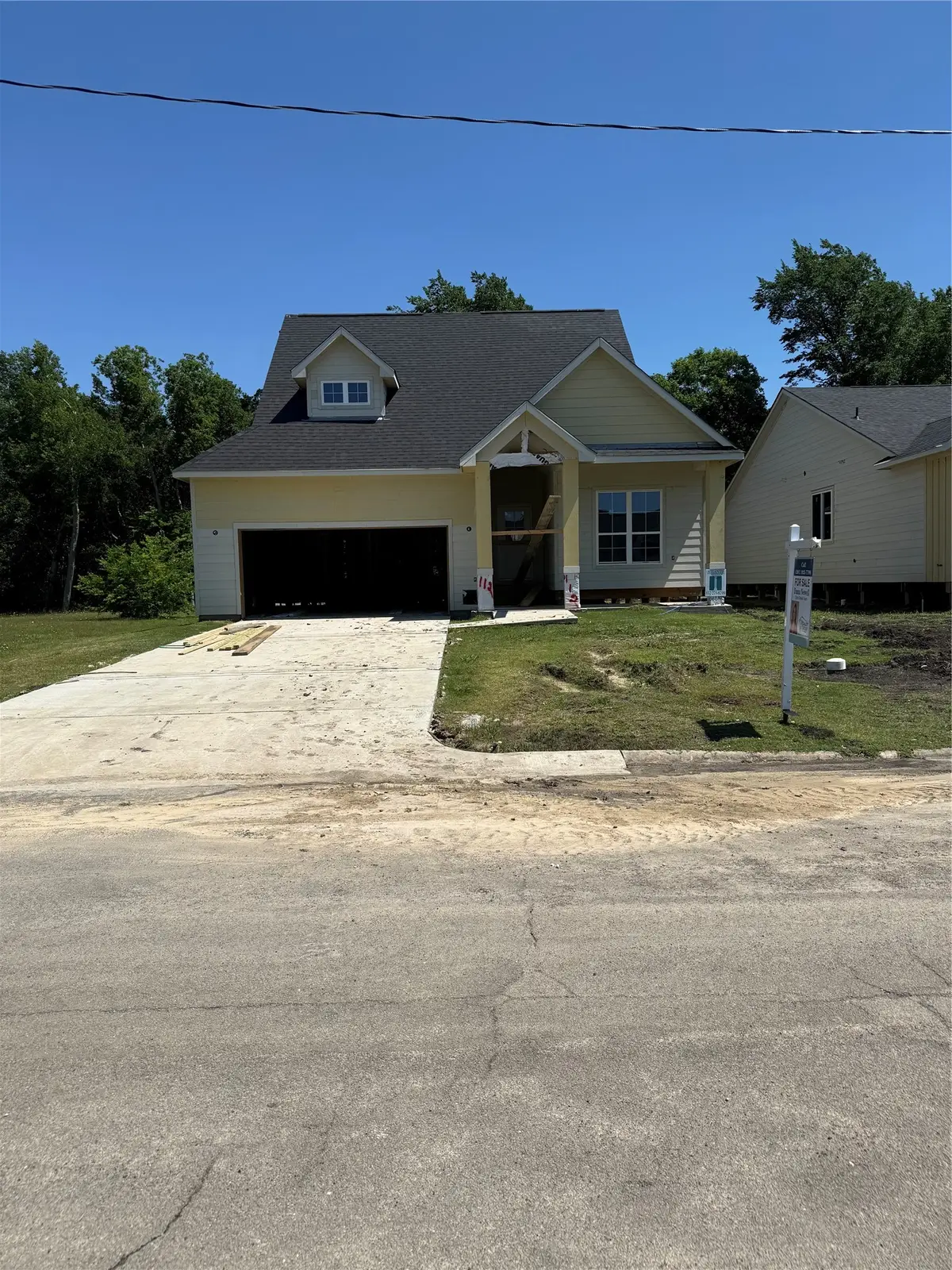 112 Harvey Boulevard, Baytown, TX 77520 - #1