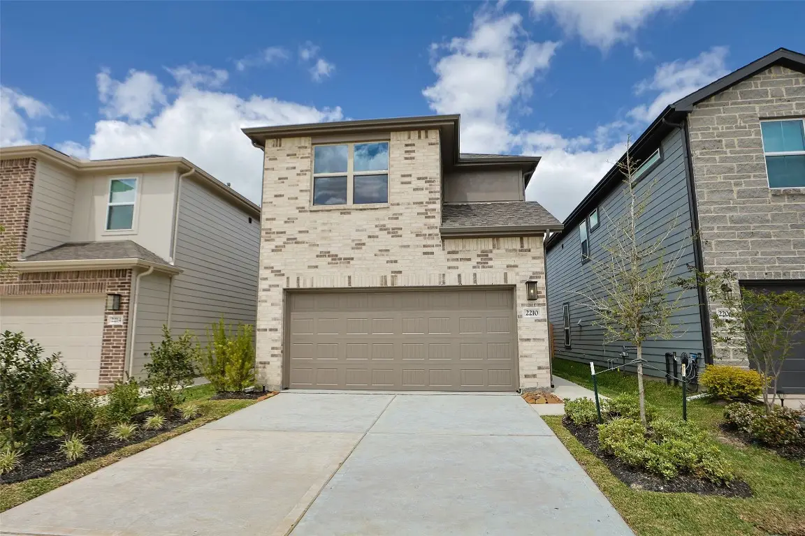 2210 Villa Clara Drive, Friendswood, TX 77546 - #1
