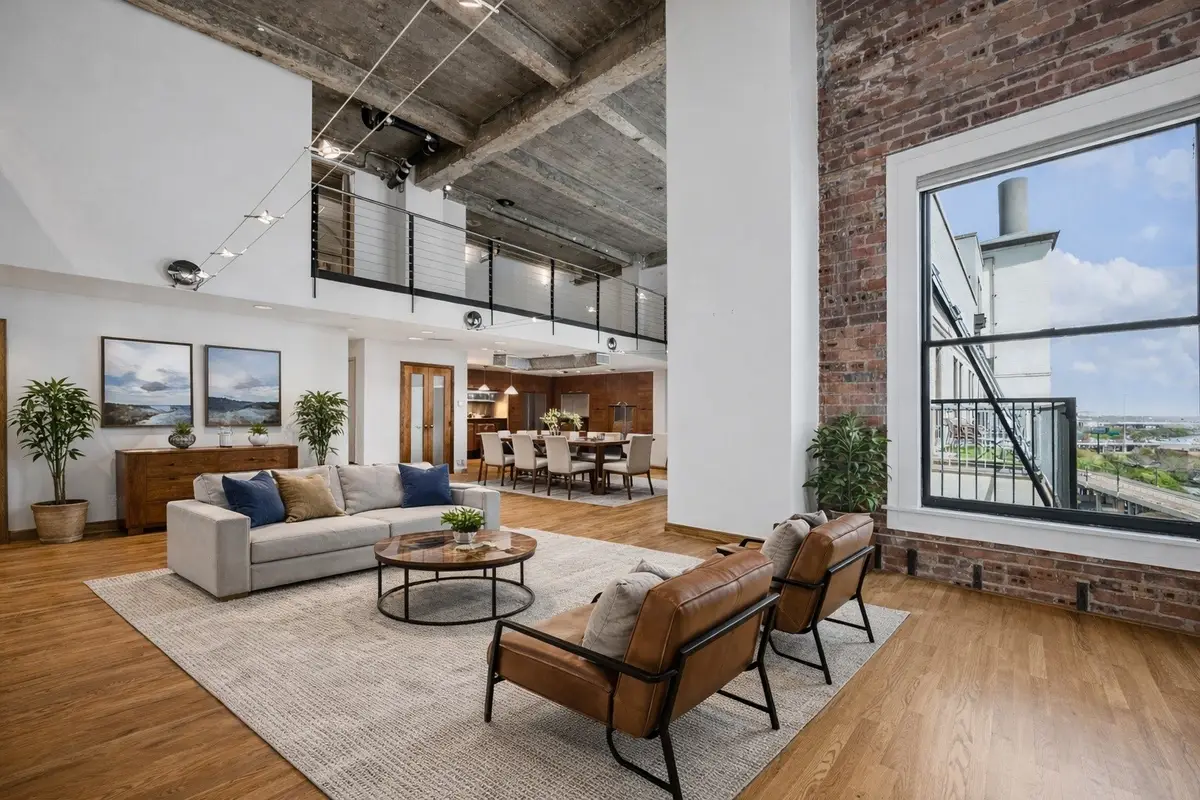 915 Franklin Street #9L, Houston, TX 77002 - #1