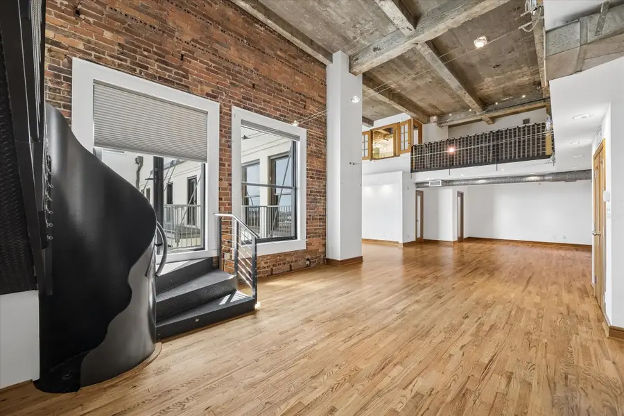 915 Franklin Street #9L, Houston, TX 77002 - #3