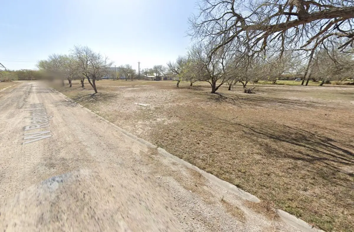 409 W Ragland Avenue, Kingsville, TX 78363 - Image #1