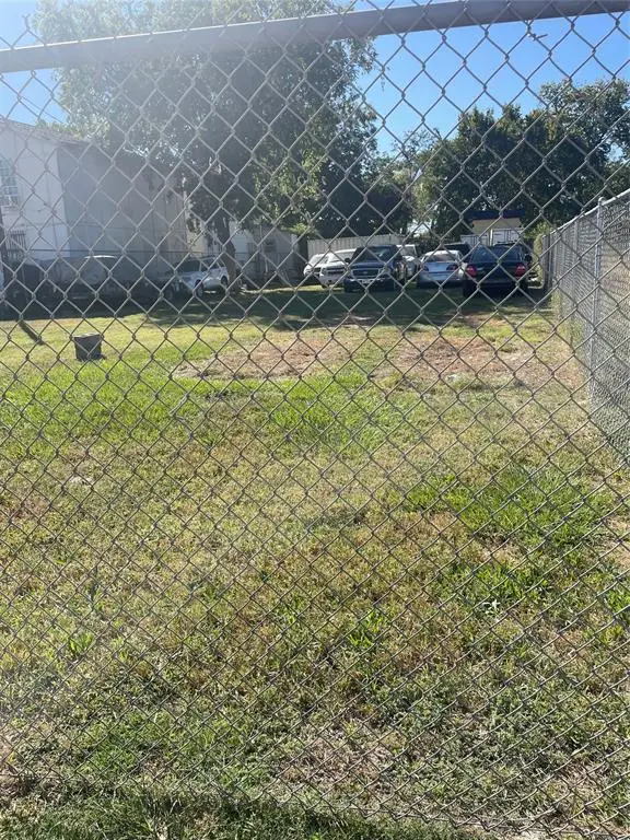 8109 W Hardy Road, Houston, TX 77022 - Image #2