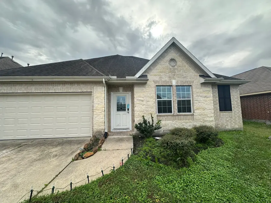 14538 Burleson Bend Drive, Houston, TX 77049 - Image #3