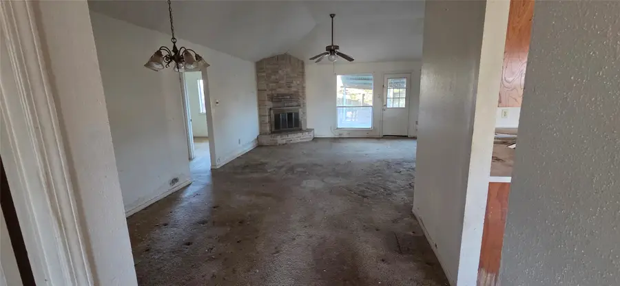 1011 Memorial Glen Drive, Humble, TX 77338 - Image #2