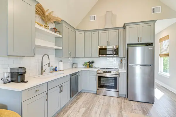 1411 30th Street, Galveston, TX 77550