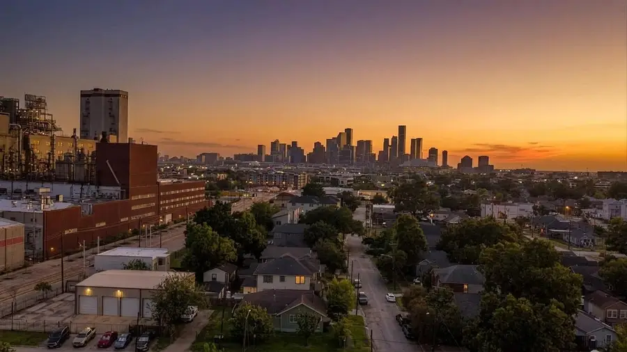 402 Hunt Street, Houston, TX 77003 - #2