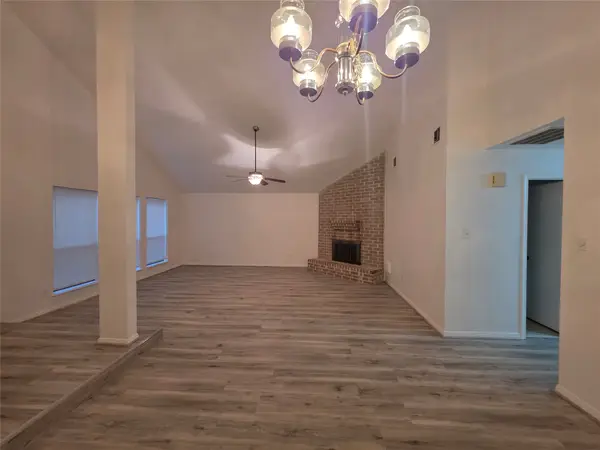 8522 Fawn Terrace Drive, Houston, TX 77071