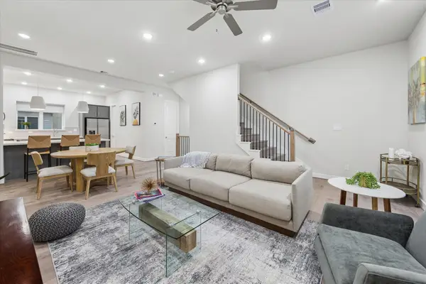 6332 Paddington Bend Drive, Houston, TX 77008
