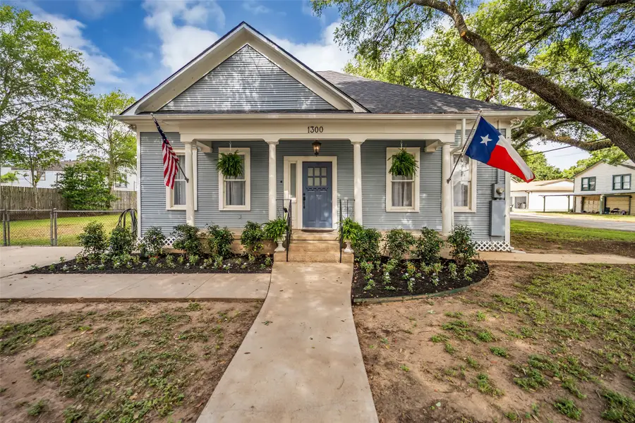 1300 7th Street, Rosenberg, TX 77471 - #3