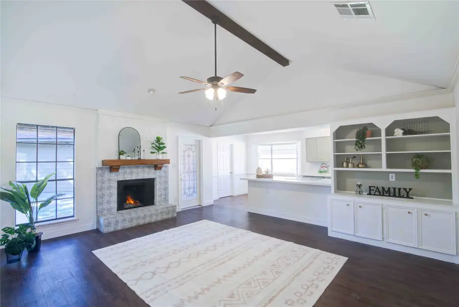 223 Banyan Street, Lake Jackson, TX 77566 - Image #3