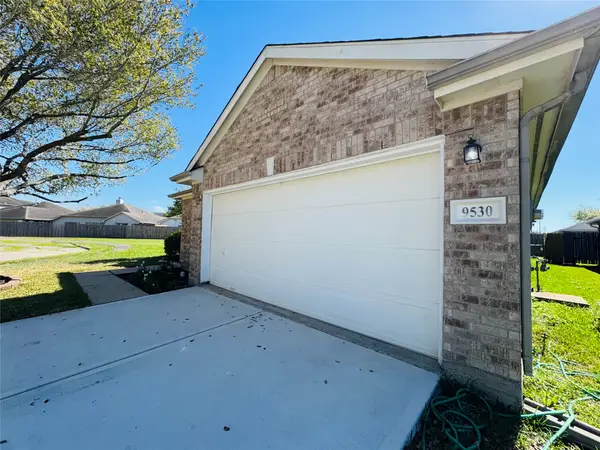 9530 Flying Eagle Court, Houston, TX 77083