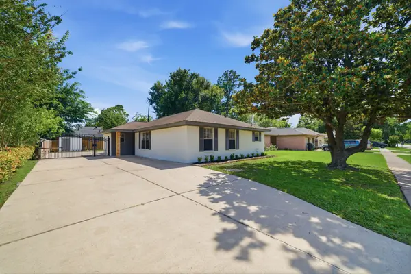 10423 Alcott Drive, Houston, TX 77043