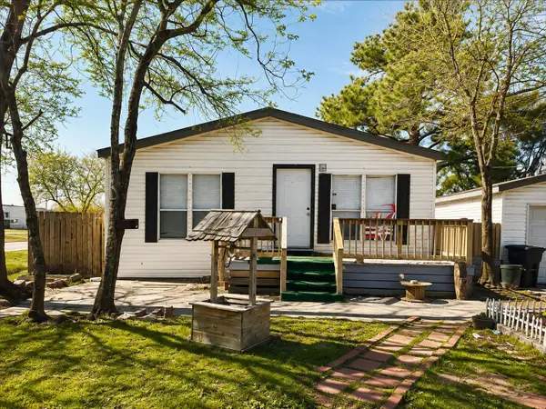 11003 Pine Desert Lane, Houston, TX 77088