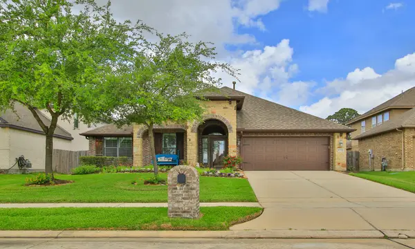 10706 Radiant Realm Drive, Tomball, TX 77375