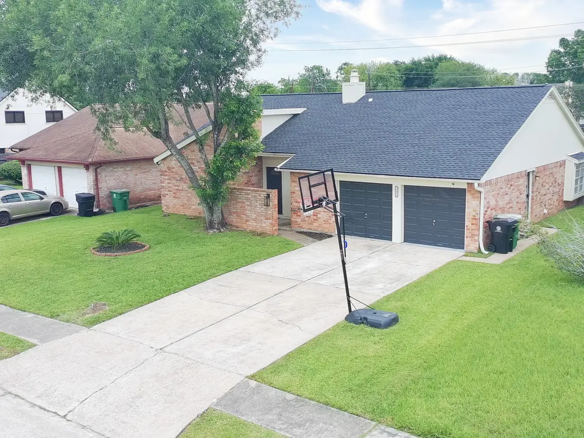 16419 Lost Quail Drive, Stafford Missouri City, TX 77489 - #1