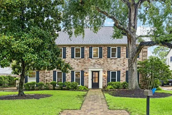 14810 Chadbourne Drive, Houston, TX 77079