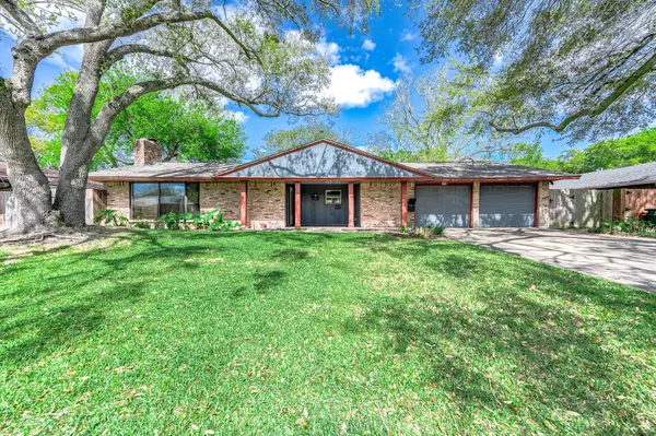 1411 Richvale Lane, Houston, TX 77062