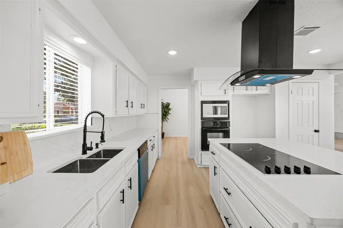 3131 Quail Valley East Drive, Missouri City, TX 77489 - Image #1