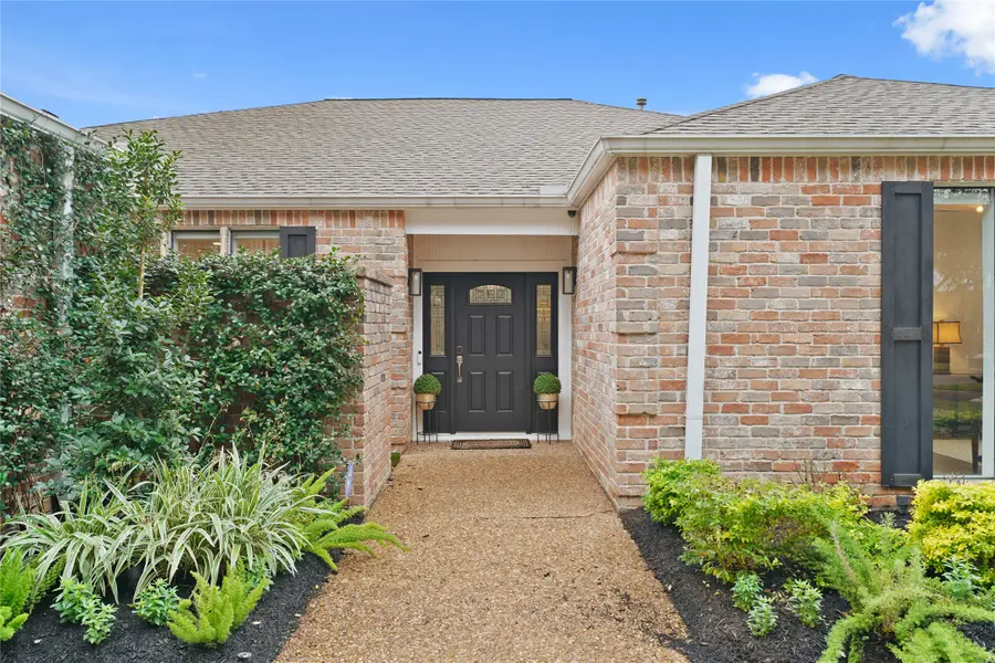 1913 Country Club Boulevard, Sugar Land, TX 77478 - Image #3