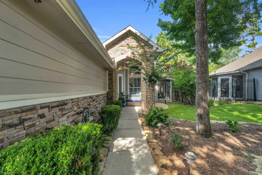 183 W Kentwick Place, Conroe, TX 77384 - #2