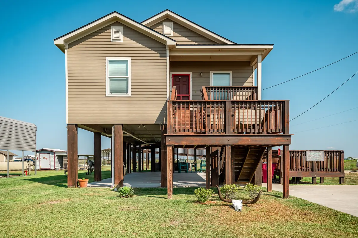 172 Curlew Street, Sargent, TX 77414 - #1