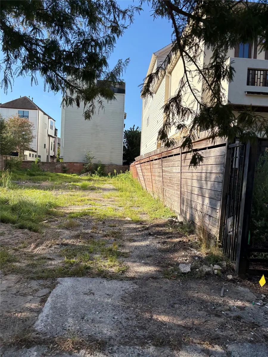 6111 Tyne Street, Houston, TX 77007 - #3