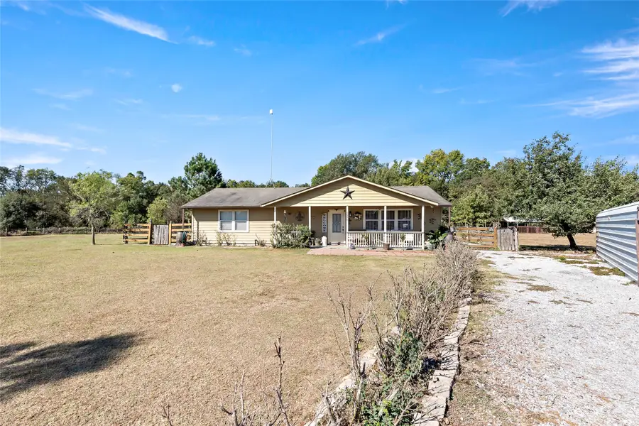 1976 Mustang Loop, Madisonville, TX 77864 - Image #2