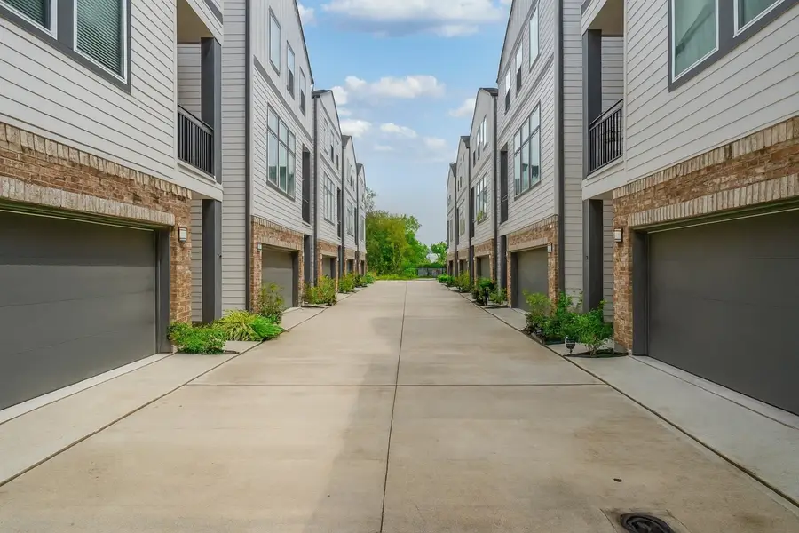 756 W Donovan Street, Houston, TX 77091 - #3