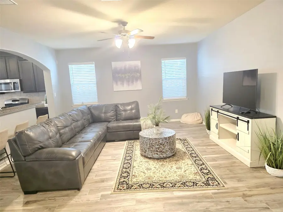 14267 Oro Valley Drive, Houston, TX 77083 - Image #3