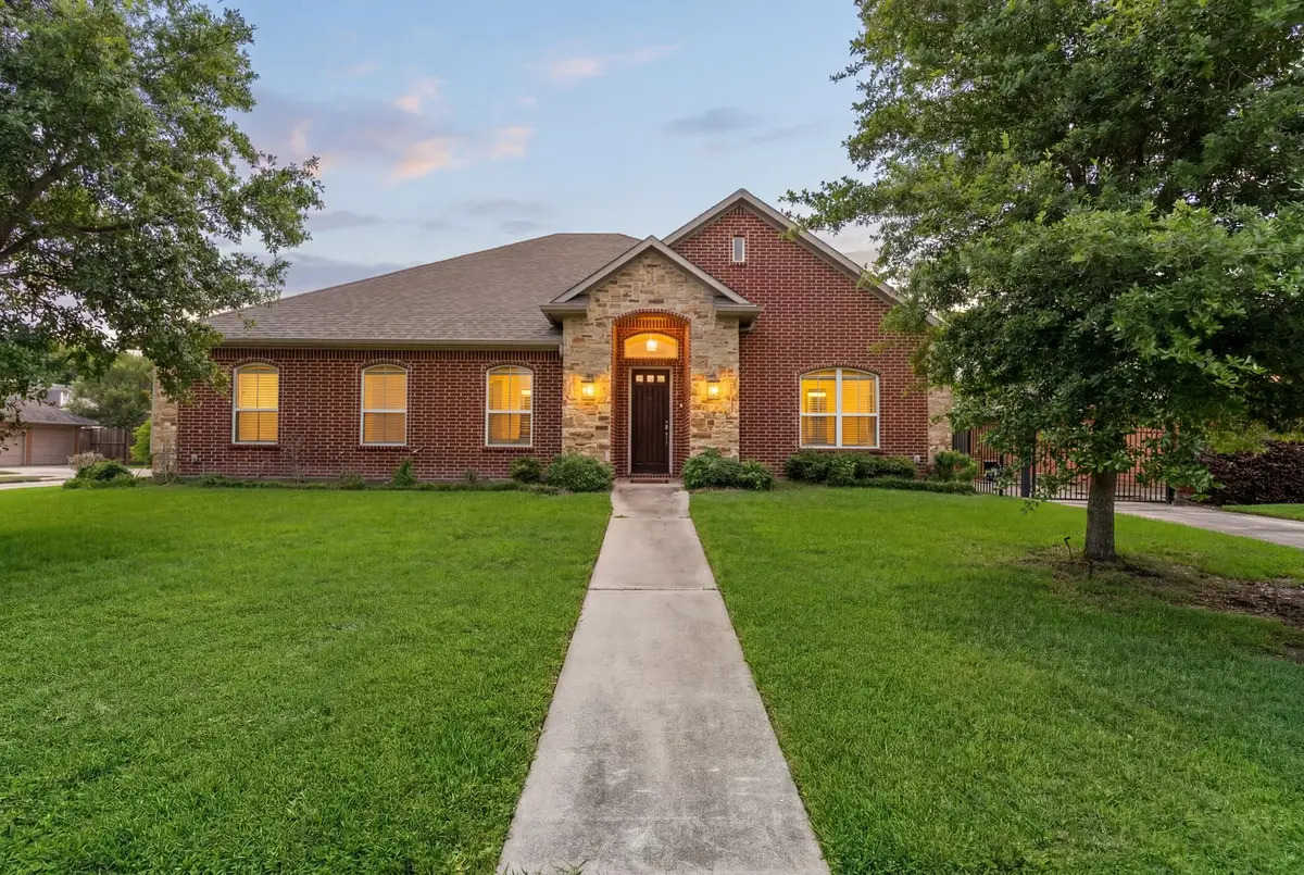 2329 Willowby Drive, Houston, TX 77008 - #1