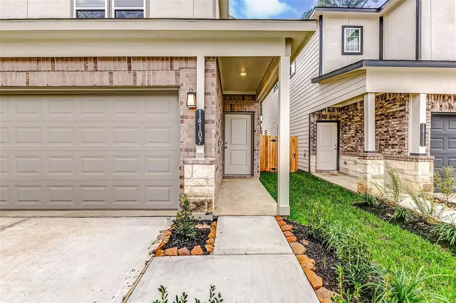 14943 Eagle Feather Drive, Houston, TX 77090 - Image #2
