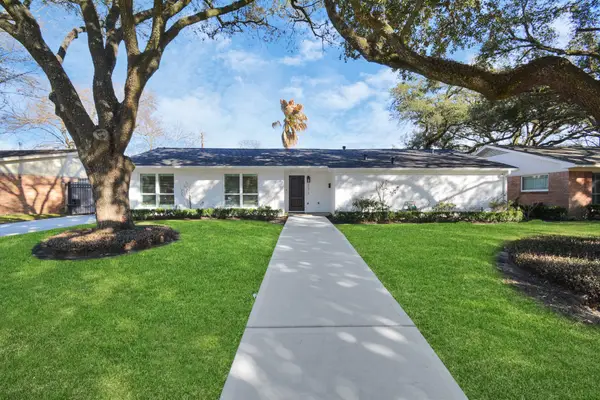 2619 Stoney Brook Drive, Houston, TX 77063