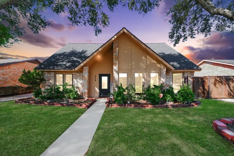 10119 Sageglow Drive, Houston, TX 77089 - Image #3