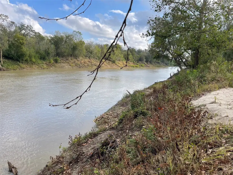 2667 Pr 1195, Midway, TX 75852 - Image #2